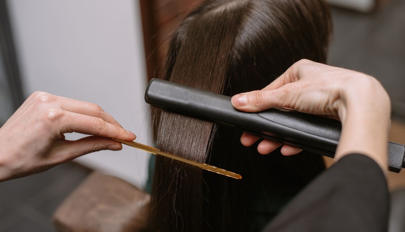 Vừa duỗi vừa nhuộm được không? Liệu có làm hại tóc không 2