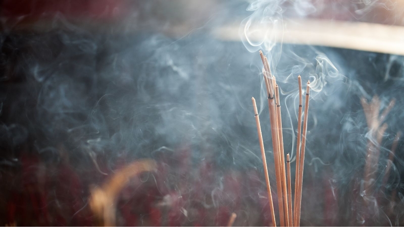 Hương cuốn tàn có tốt không?