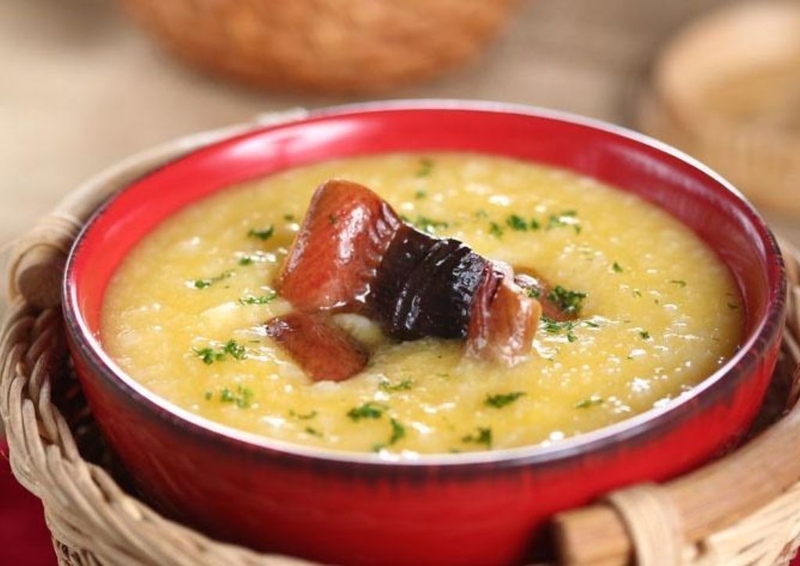 Hướng dẫn 5 cách nấu cháo khoai tây cho bé ăn dặm đơn giản tại nhà 2