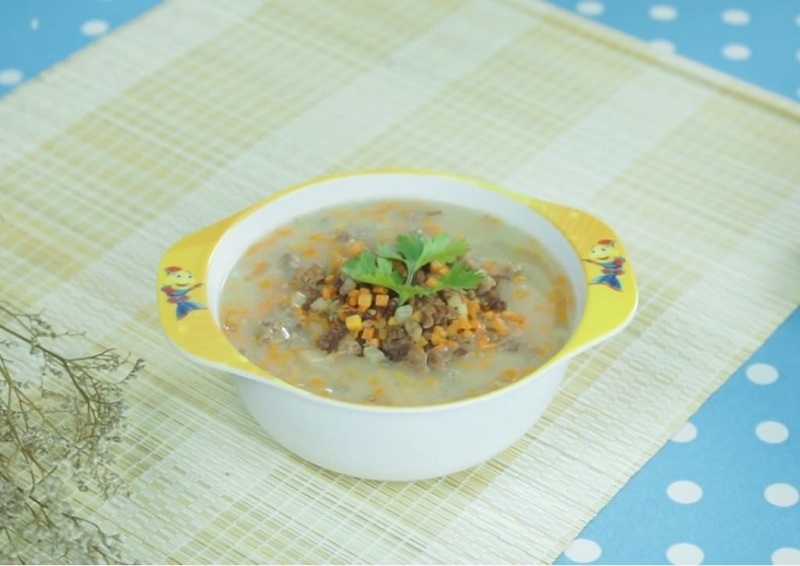 Hướng dẫn 5 cách nấu cháo khoai tây cho bé ăn dặm đơn giản tại nhà 4