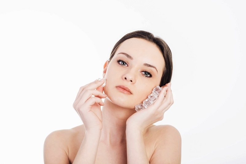 Hướng dẫn bạn các cách trị mụn đơn giản ngay tại nhà 1