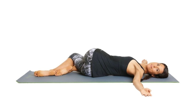 Hướng dẫn các bài tập chữa đau xương cụt giảm đau hiệu quả 2