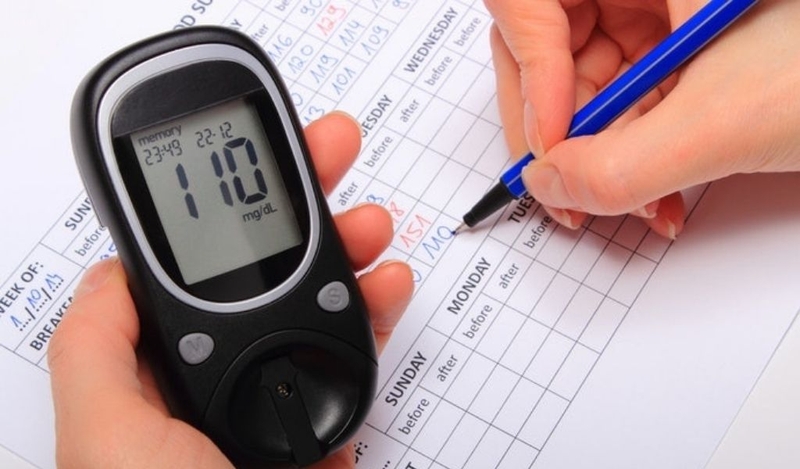 Hướng dẫn các bước sử dụng máy đo đường huyết an toàn và hiệu quả