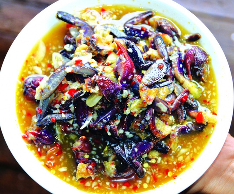 Cách ăn mắm ba khía