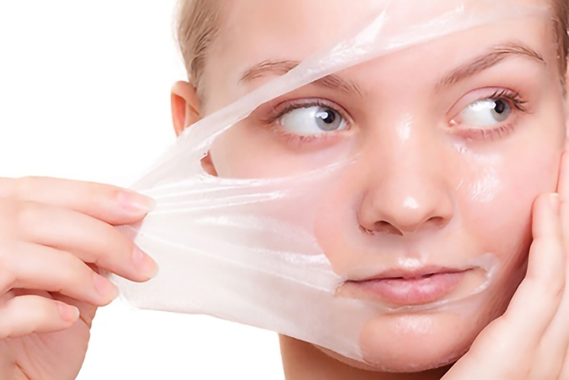 Chăm sóc làn da non sau khi lột là việc&nbsp;quan trọng trong việc hình thành một làn da khỏe mạnh