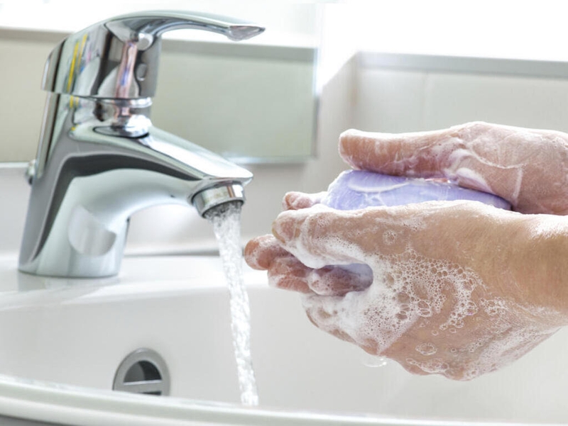 Hướng dẫn cách chăm sóc rốn trẻ sơ sinh đúng cách và an toàn 2