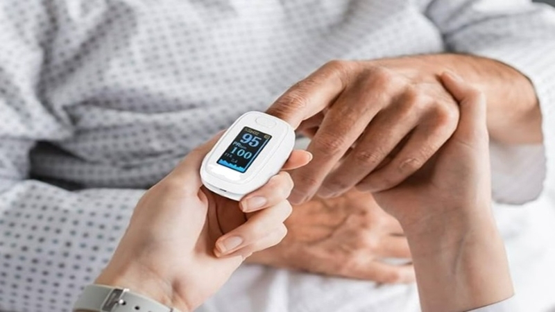 Hướng dẫn cách đọc chỉ số máy đo spo2 và nhịp tim cho những ai chưa biết 2