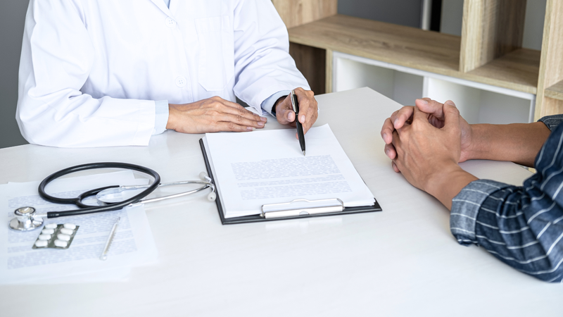 Khi bỏ lỡ liều, người bệnh không nên tự ý xử lý mà cần liên hệ với bác sĩ để được hướng dẫn phù hợp