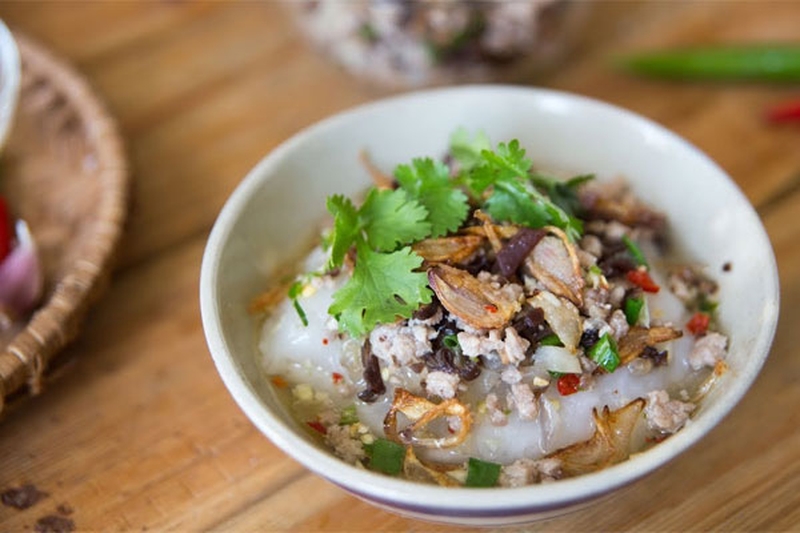 Hướng dẫn cách làm bánh đúc mặn chuẩn vị theo miền 3