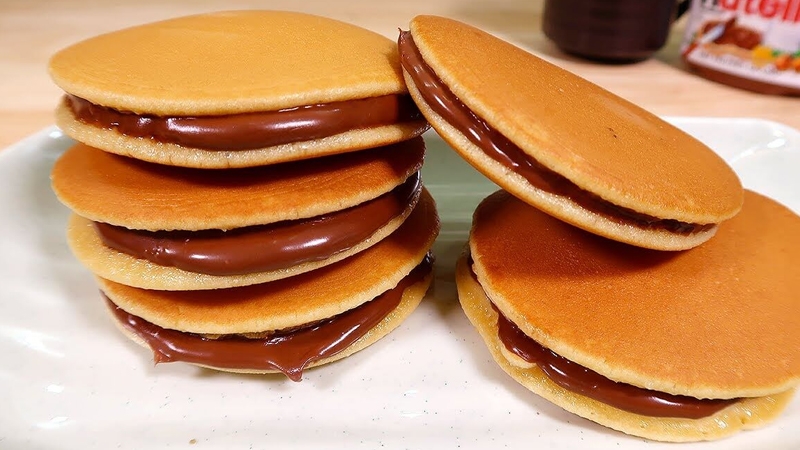 Hướng dẫn cách làm bánh rán Doremon ngon tuyệt 3