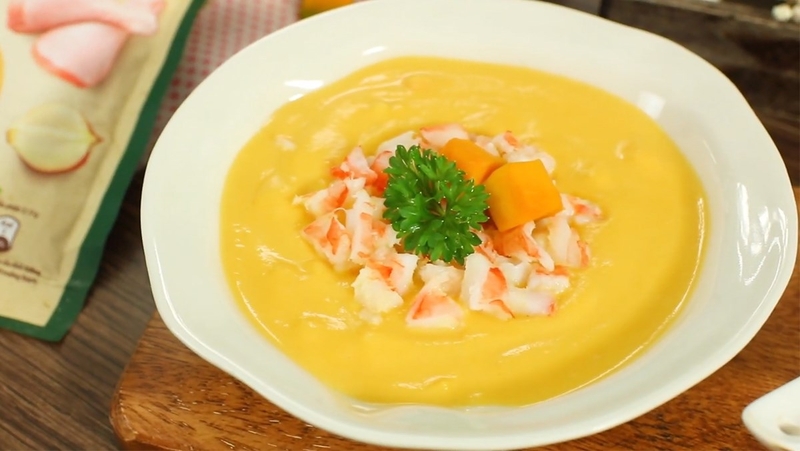 Hướng dẫn cách làm cháo tôm bí đỏ cho bé 3