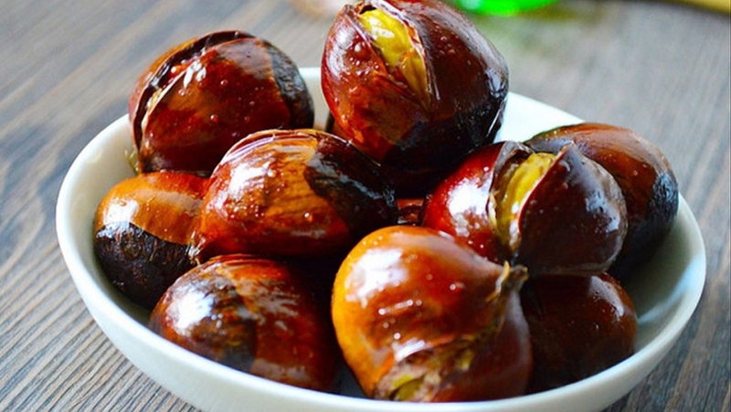 Hướng dẫn cách làm hạt dẻ rang đơn giản - Càng ăn càng ghiền! 4