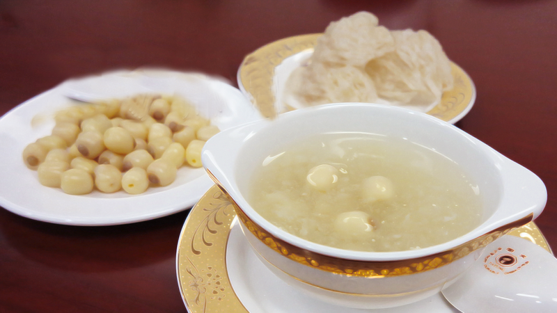 Tốt nhất nên dùng tổ yến&nbsp;vào buổi sáng khi vừa thức dậy