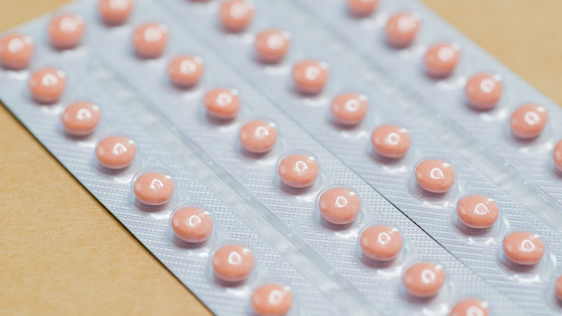 huong-dan-cach-su-dung-thuoc-tranh-thai-hang-ngay-28-vien-an-toan-5 (5).png