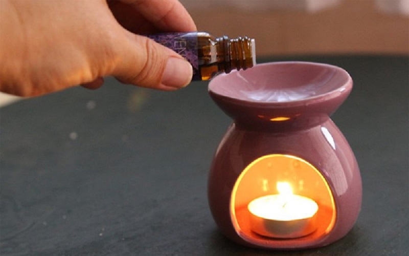 Xông tinh dầu bằng nến tiết kiệm chi phí tối ưu