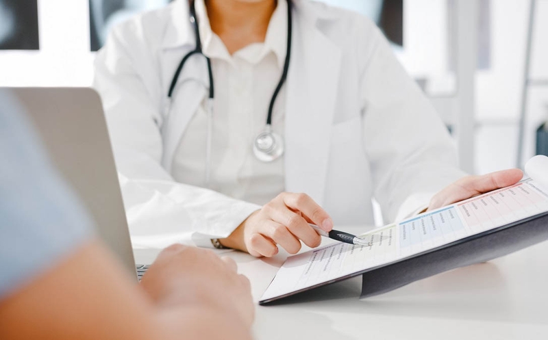 Hướng dẫn chi tiết chăm sóc vết thương sau mổ tại nhà