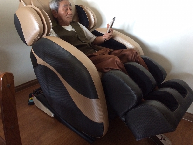 Hướng dẫn chọn mua ghế massage cho người cao tuổi chuẩn nhất 4