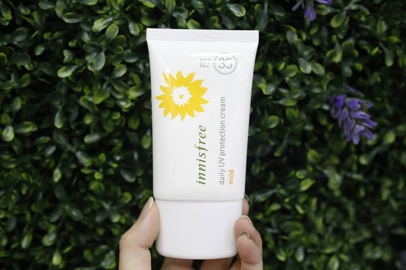 Hướng dẫn lựa kem chống nắng cho mặt mụn an toàn, hiệu quả 2