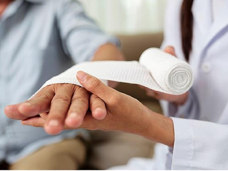 Hướng dẫn quy trình thay băng vết thương