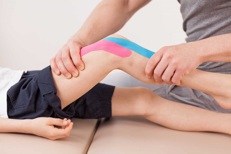 Sử dụng băng chống căng cơ là phương pháp điều trị hiệu quả cho những chấn thương hoặc cơn đau