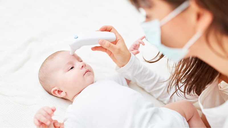 Sử dụng nhiệt kế Microlife theo hướng dẫn