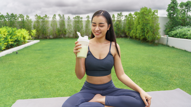 Khi giảm cân, có thể uống whey như bữa nhẹ