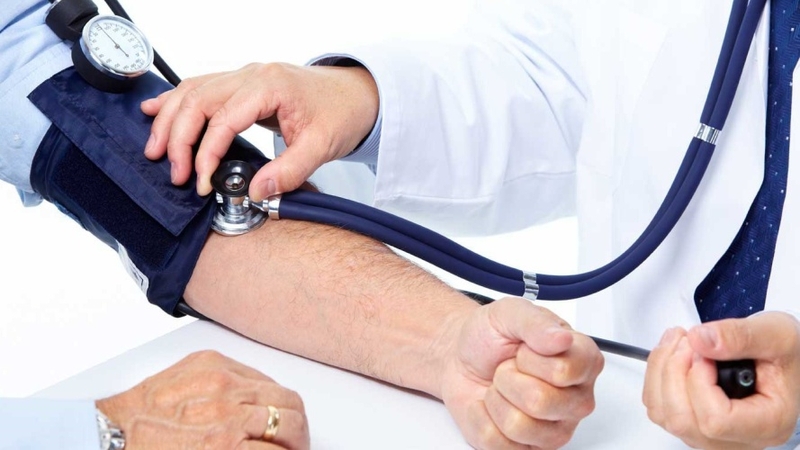Huyết áp 180 có nguy hiểm không? Những điều bạn cần biết 4