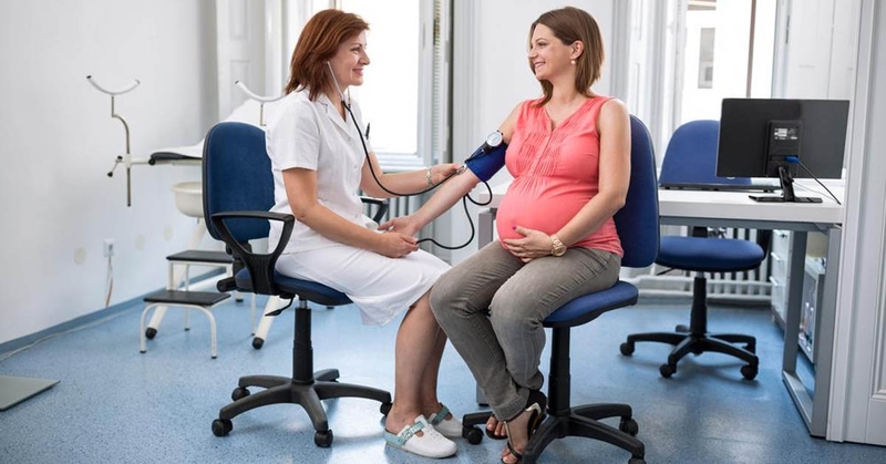 Một  trong số nguyên nhân gây huyết áp thấp ở mẹ bầu là hormone Progesterone được tiết ra nhiều