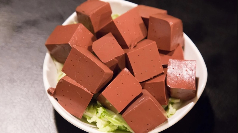 Huyết heo nấu canh hẹ có tác dụng gì? Lưu ý gì khi ăn? 3