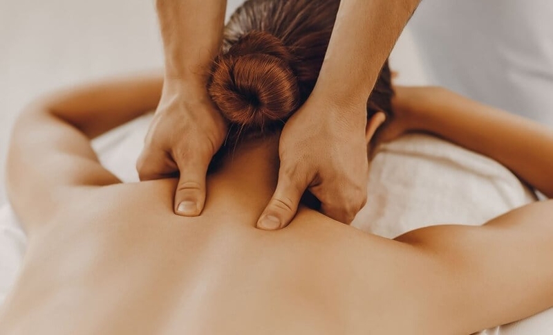 Huyệt Kiên Trung Du là gì? Cách xác định vị trí huyệt Kiên Trung Du 3