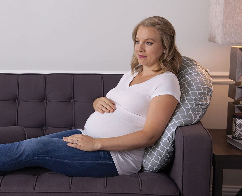 phụ nữ mang thai không nên châm cứu và bấm huyệt ngoại quan