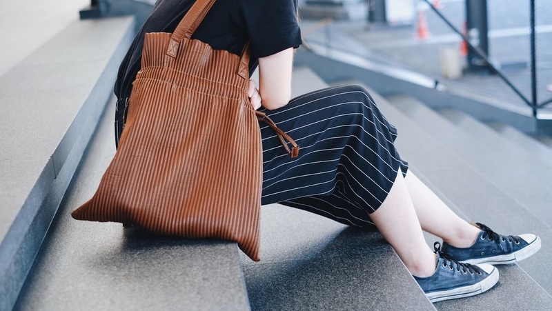 Những thói quen xấu dẫn đến vẹo cột sống 3