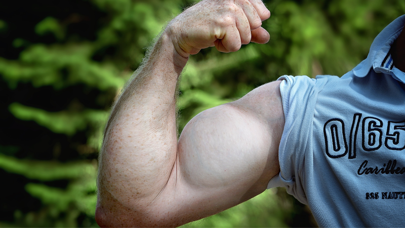 Incline dumbbell curl là gì? Lợi ích của bài tập Incline dumbbell curl 2