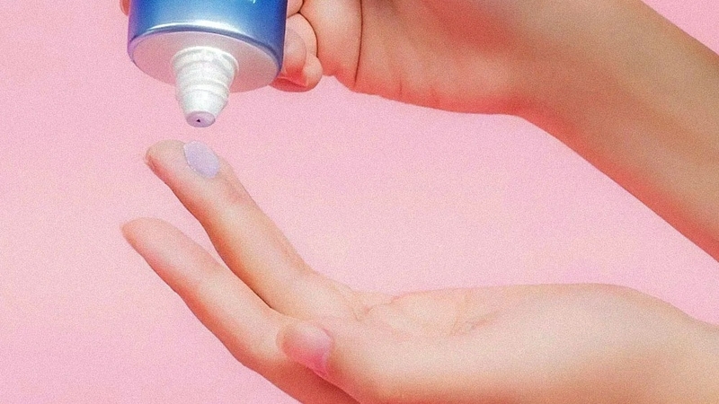 Thoa đủ lượng kem chống nắng là điều bắt buộc để phát huy tối đa chỉ số SPF và PA