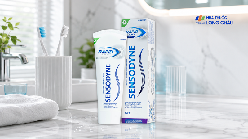 Kem đánh răng Sensodyne Rapid Action Whitening