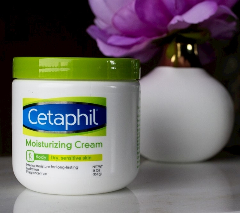 review-kem-duong-am-cetaphil-moisturizing-co-tot-khong-mua-o-dau-1