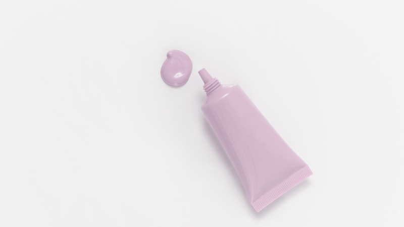 Kem lót màu tím: Công dụng và cách chọn kem lót tím phù hợp 1