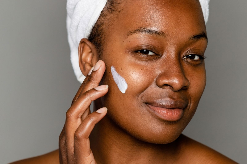 Kem tẩy trang là gì? Có ưu và nhược điểm gì? 3