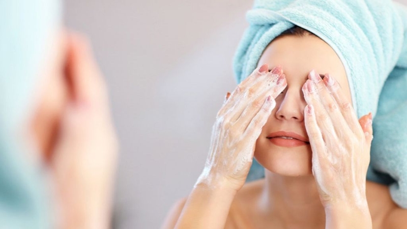 Kem tẩy trang Transino Clear Cleansing Ex: Ưu điểm là gì? 3