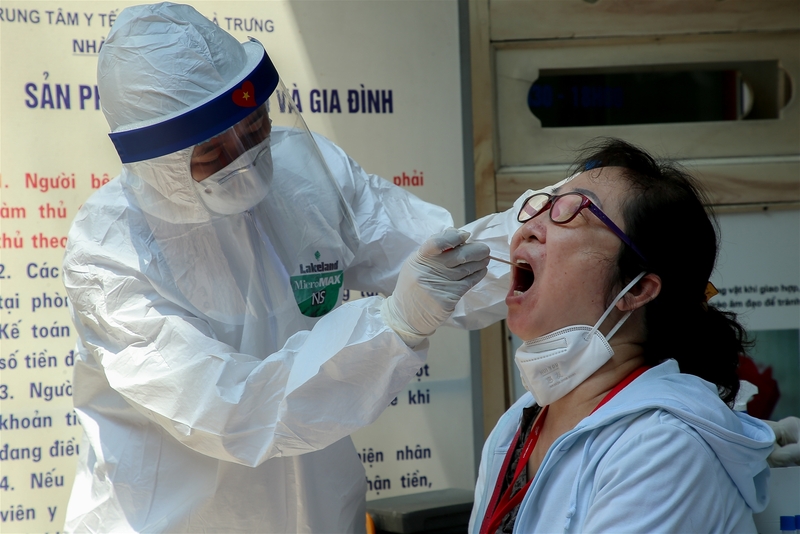 Kết quả test nhanh Covid-19 là âm tính, có cần cách ly nữa không? 1