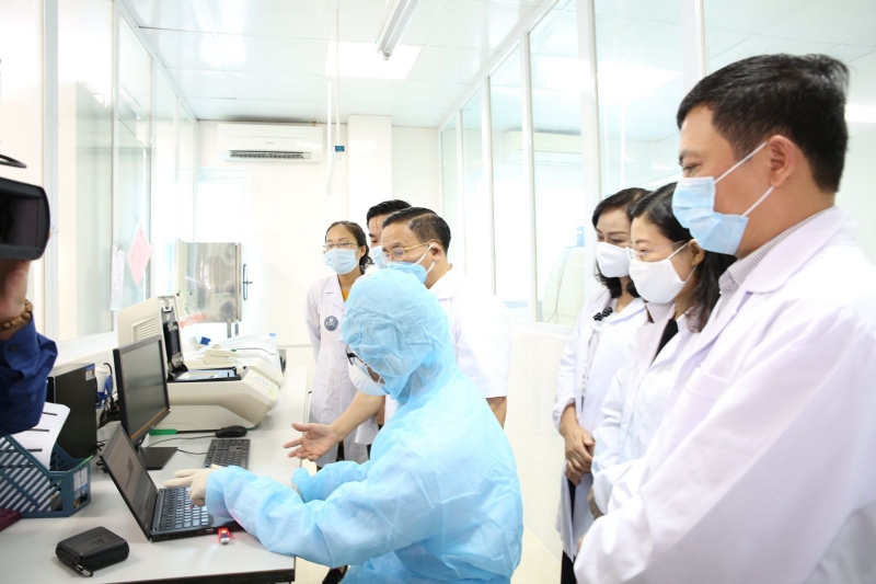 Kết quả test nhanh Covid-19 là âm tính, có cần cách ly nữa không? 2