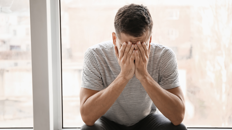 Rối loạn lưỡng cực có thể gây ra những thay đổi rõ rệt về khí sắc, ảnh hưởng đến sinh hoạt và chất lượng cuộc sống