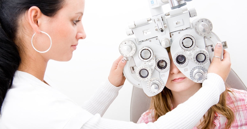 Nên đi khám mắt khi nào và những điều cần lưu ý khi khám mắt 3