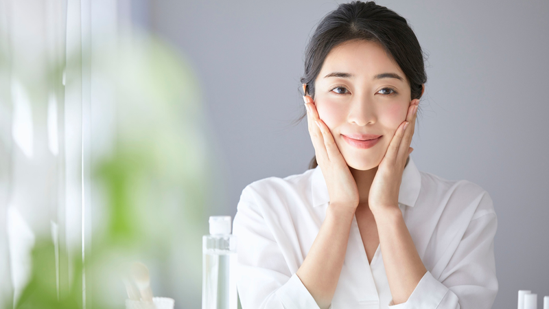 Trà xanh góp phần làm chậm quá trình lão hóa da này nhờ khả năng chống oxy hóa mạnh