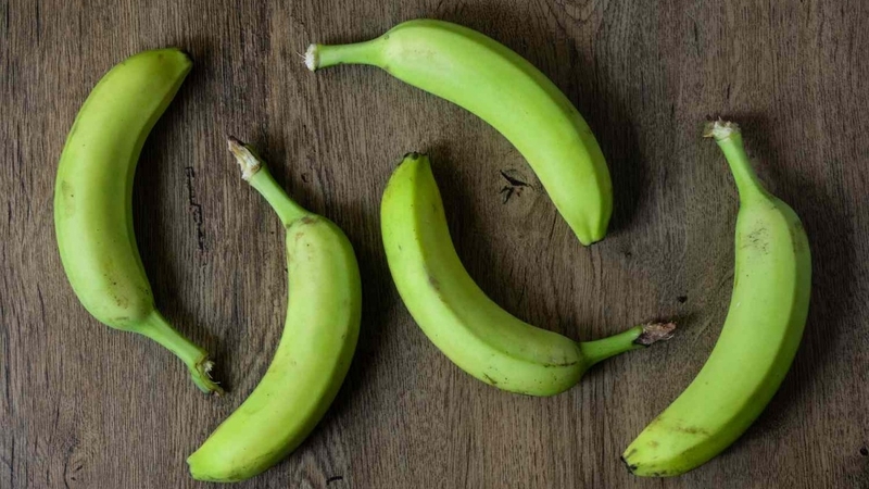 Khám phá cách bảo quản chuối xanh tươi lâu tại nhà đơn giản 1