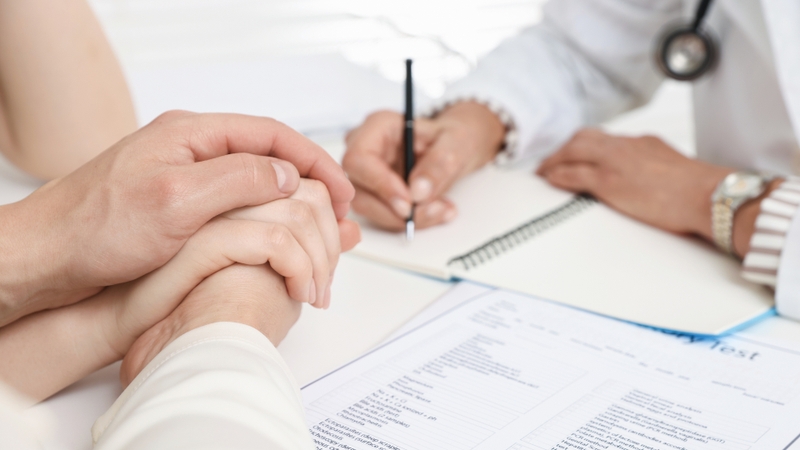 Việc kiểm tra gene bệnh trước hôn nhân hoặc trước khi mang thai giúp các cặp đôi chủ động đánh giá nguy cơ sinh con mắc bệnh