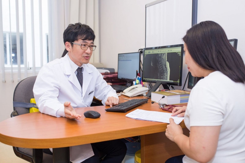 Quy trình khám sức khoẻ xin việc gồm 5 bước