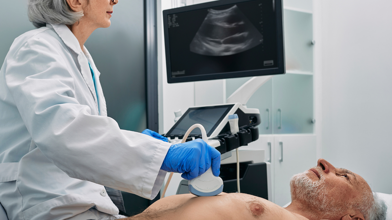 Siêu âm ổ bụng tổng quát để đánh giá gan, thận, bàng quang và tuyến tiền liệt