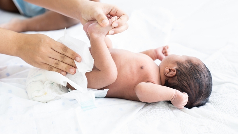 Hướng dẫn ba mẹ cách sử dụng khăn khô đa năng đúng cách cho từng vùng cơ thể của trẻ