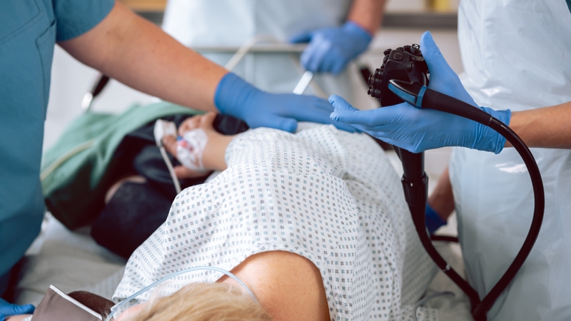 Bị trĩ có nội soi đại tràng được không1